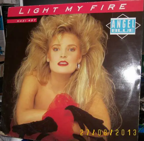 ANGEL BLUE - Light My Fire - Disque Maxi x 1