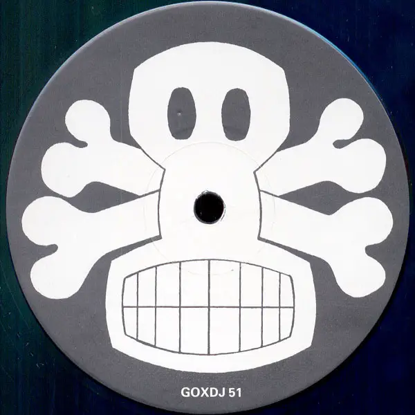 BEATS INTERNATIONAL - Echo Chamber - Disque 33T