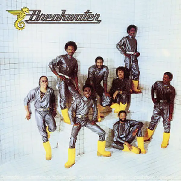 breakwater splashdown