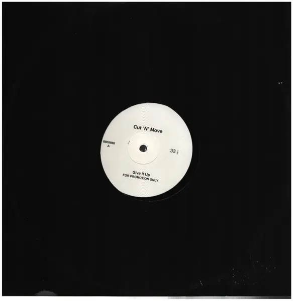 CUT 'N' MOVE - Give It Up - Disque Maxi x 1