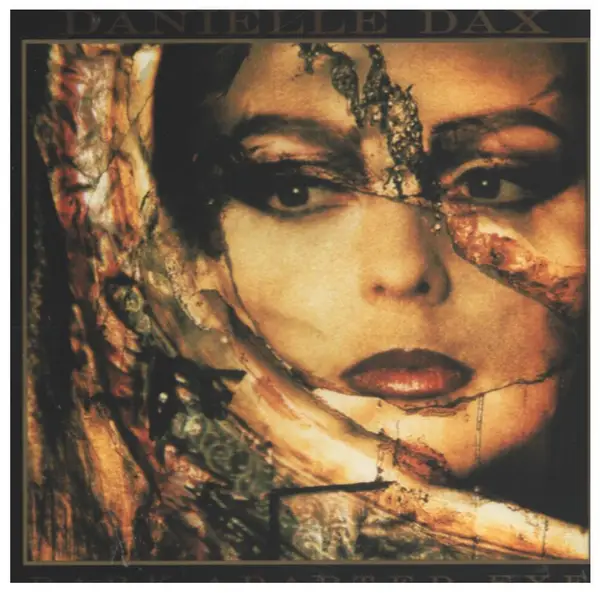 Danielle Dax Dark Adapted Eye