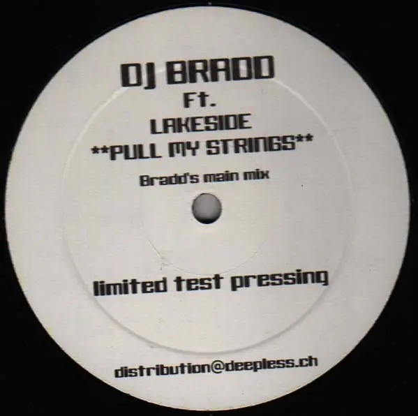 DJ BRADD FT. LAKESIDE - Pull My Strings - Disque Maxi x 1