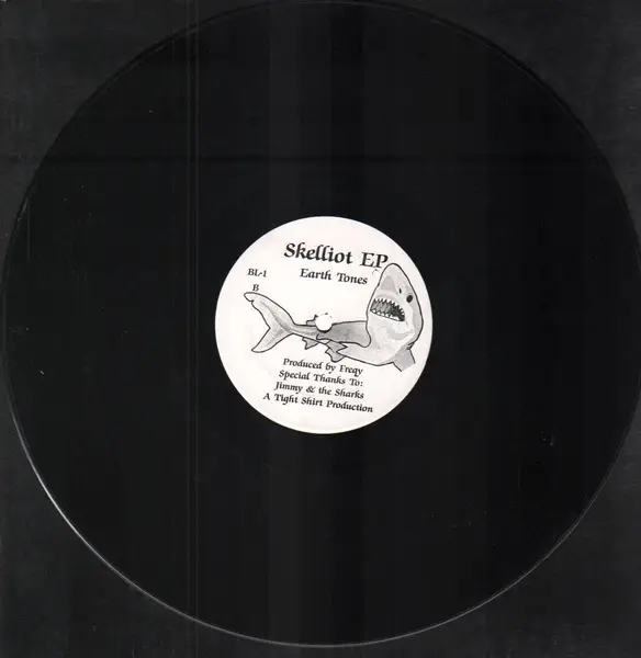 Earth Tones Skelliot EP