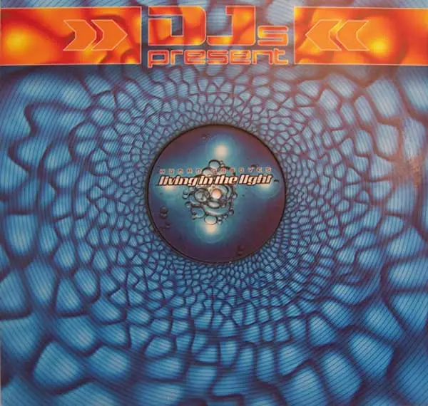 HUMAN GROOVES - Living In The Light - Disque Maxi x 1