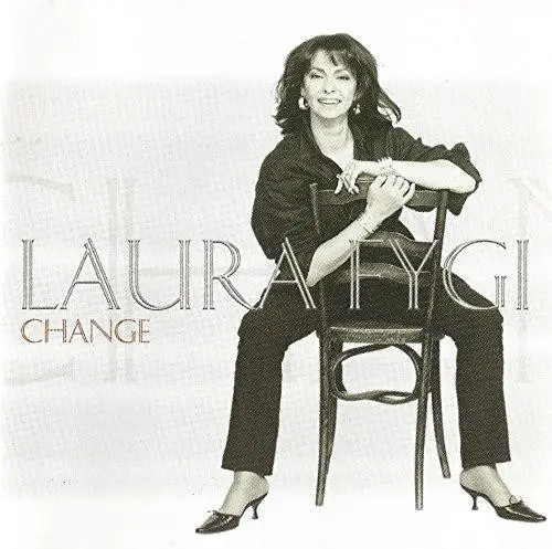 LAURA FYGI - Change - Disque CD