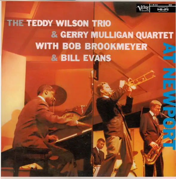 TEDDY WILSON TRIO & GERRY MULLIGAN QUARTET WITH BOB BROOKMEYER & BILL EVANS - At Newport (PROMO+INSERT) - Disque 33T