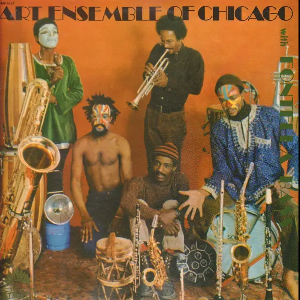 THE ART ENSEMBLE OF CHICAGO WITH FONTELLA BASS - Art Ensemble Of Chicago With Fontella Bass (U24C9) - LP