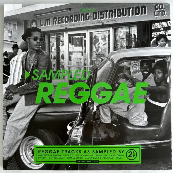 SISTER NANCY, BLACK UHURU, WAYNE SMITH - Sampled Reggae - Disque 33T x 2