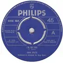 7inch Vinyl Single - 5000 Volts - I'm On Fire / Still On Fire - 4 Prong centre