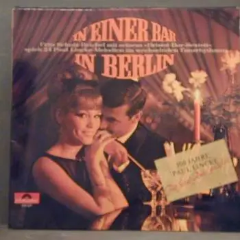 Fritz Schulz Reichel - In einer Bar in Berlin