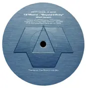 12 moons - Beyond Infinity / Smell Of Spräck