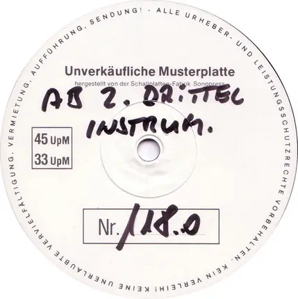 16 Bit Featuring Edwin Hind - (Ina) Gadda-Da-Vida (Dance Mix)