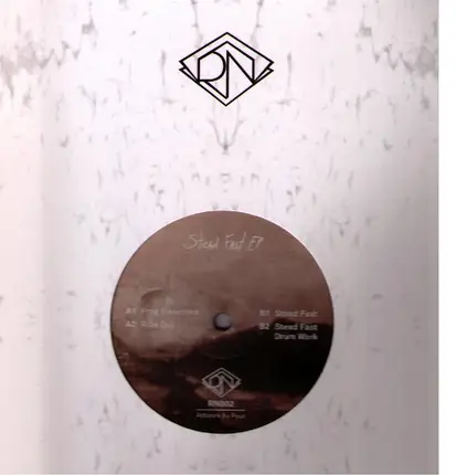 Tallmen. 785 - Stead Fast EP