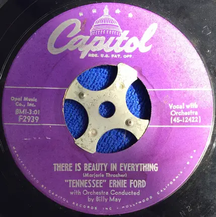 Tennessee Ernie Ford - Somebody Bigger Than You And I