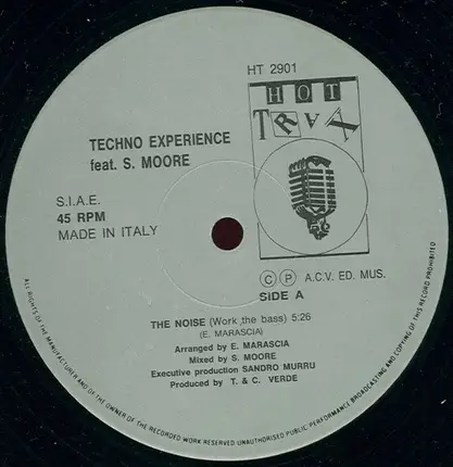 Techno Experience Featuring S Moore - The Noise