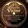 Schellack - Ted Weems And His Orchestra - A Smile Will Go A Long, Long Way / Nine O'clock Sal