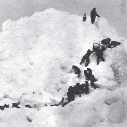 Thomas Koner - Nunatak Gongamur