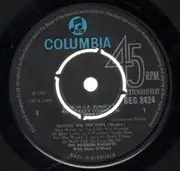 7inch Vinyl Single - The Barron Knights With Duke D'Mond - Guying The Top Pops