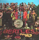 LP - The Beatles - Sgt. Pepper's Lonely Hearts Club Band - Red Vinyl, Gatefold