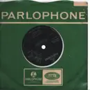 7inch Vinyl Single - The Beatles - Strawberry Fields Forever / Penny Lane - Solid Centre