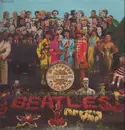 LP - The Beatles - Sgt. Pepper's Lonely Hearts Club Band - WITH CUTOUT INSERT