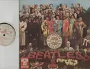 LP - The Beatles - Sgt. Pepper's Lonely Hearts Club Band - w CUT OUT CARD, RED GOLDEN LABEL