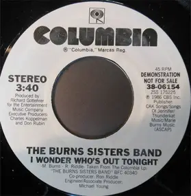 The Burns Sisters - I Wonder Who's Out Tonight