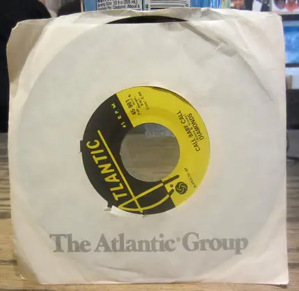 The Diamonds - A Beggar For Your Kisses / Call, Baby, Call