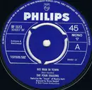 7inch Vinyl Single - The Four Seasons Featuring The 'Sound' Of Frankie Valli - Big Man In Town