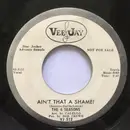 7inch Vinyl Single - The Four Seasons - Ain't That A Shame!