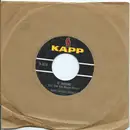 7inch Vinyl Single - The Harry Simeone Chorale - O' Bambino (One Cold And Blessed Winter)