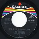7inch Vinyl Single - The Intruders - (Love Is Like A) Baseball Game