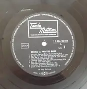 LP - The Isley Brothers - Behind A Painted Smile