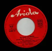 7inch Vinyl Single - The Moana Quartet , Solist: Rudi Wairata - Am Strand von Waikiki