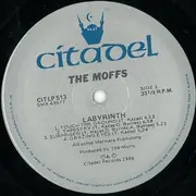 LP - The Moffs - Labyrinth