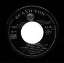 7inch Vinyl Single - The Monkees - Words / Pleasant Valley Sunday