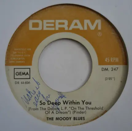 The Moody Blues - Never Comes The Day