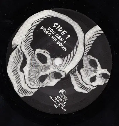The Skulls - You Can't Drag Me Down