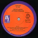 12'' - The Stylistics - The Lion Sleeps Tonight / Fly!