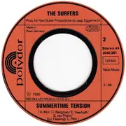 7inch Vinyl Single - The Surfers - Girls On The Beach