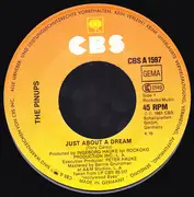 7inch Vinyl Single - The Pinups - Just About A Dream / City Life