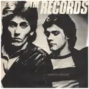 7inch Vinyl Single - The Records - Hearts In Her Eyes