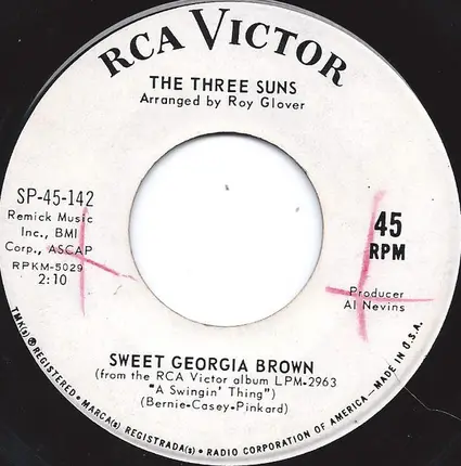 The Three Suns - Sweet Georgia Brown
