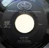 7inch Vinyl Single - The Voyagers - Sock Hop / Little Fly Song