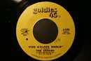 7inch Vinyl Single - The Vogues - Five O'Clock World