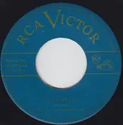 The Three Suns - Petite Waltz / Jet