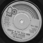 7'' - The Drifters - Kissin' In The Back Row Of The Movies