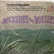 The Keith Textor Singers - Measure The Valley