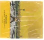 The Linda! - Live train