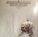 LP - The New World Orchestra - Meets Classic